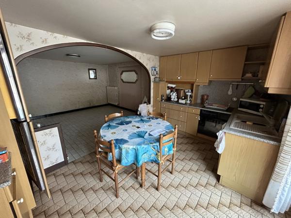 A vendre - Maison de bourg à Saint Germain en Coglès