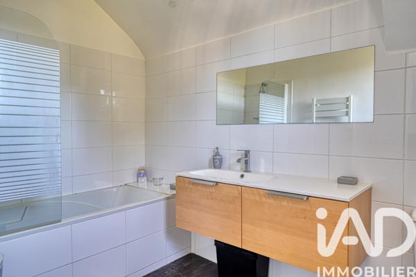 Maison à vendre 7 pièces 140 m² Cormeilles-en-Parisis