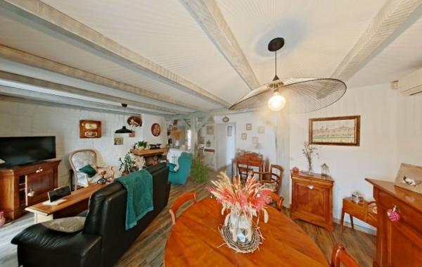 Vente Villa 3 faces de plain-pied rénové(e) Bessan   