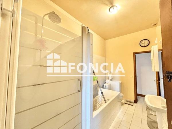 À vendre Appartement 4 pièces 90.56 m² - Reims 51100