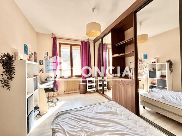 À vendre Appartement 4 pièces 90.56 m² - Reims 51100