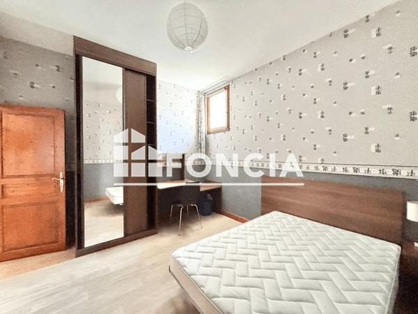 À vendre Appartement 4 pièces 90.56 m² - Reims 51100