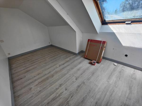 Maison à louer 4 pièces GLOMEL (22)