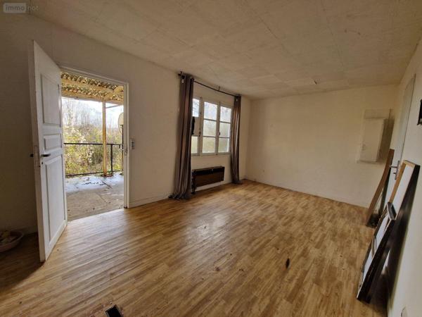 Maison à restaurer à vendre à Corbeil-Essonnes dans l'Essonne (91100), ref : 77004-57