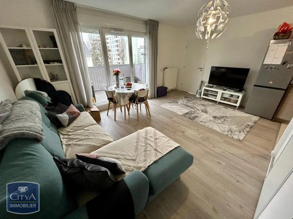Appartement à louer 2 pièces 46.9m²