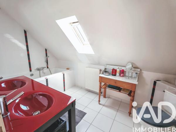 Maison à vendre 6 pièces 145 m² Sainte-Geneviève-des-Bois