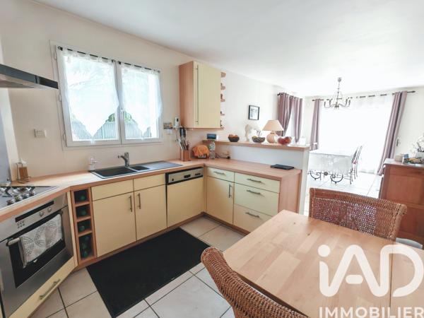 Maison à vendre 6 pièces 145 m² Sainte-Geneviève-des-Bois