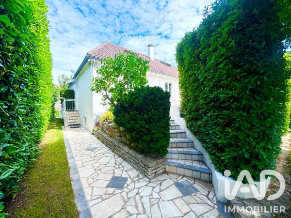 Maison à vendre 7 pièces 204 m² Longjumeau