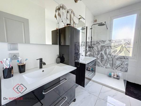 Maison à vendre 5 pièces de 97 m²