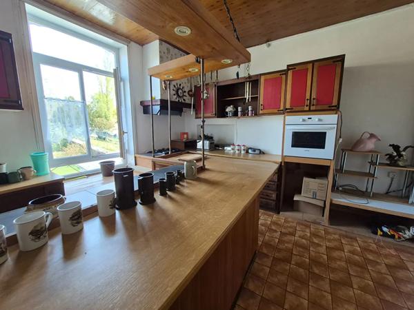 Maison à vendre 10 pièces 210.8m² Jeumont (59460)