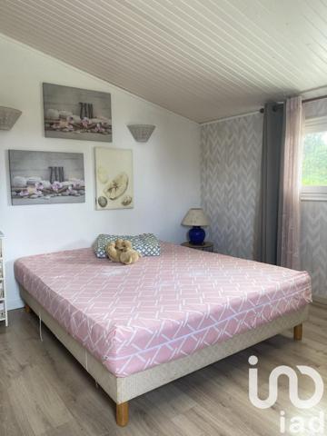 Maison 7 pièces de 225 m² à Saint-Pierre (97410)