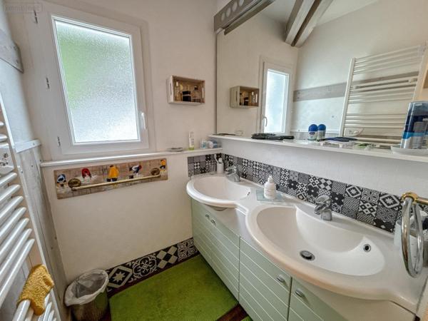 Maison à vendre à La Couarde-sur-Mer en Charente-Maritime (17670), ref : VM323-86001