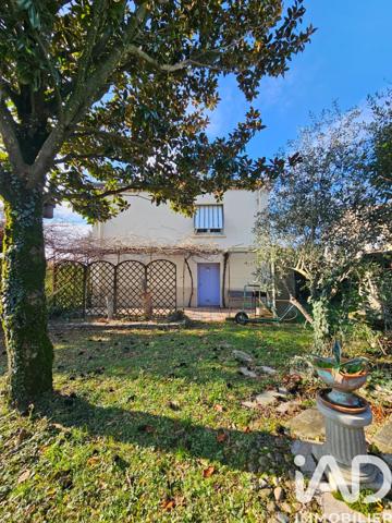 Location maison 5 pièces 69 m² Tournon-sur-Rhône