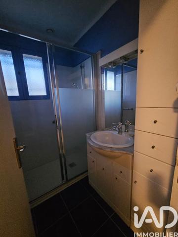 Location maison 5 pièces 69 m² Tournon-sur-Rhône