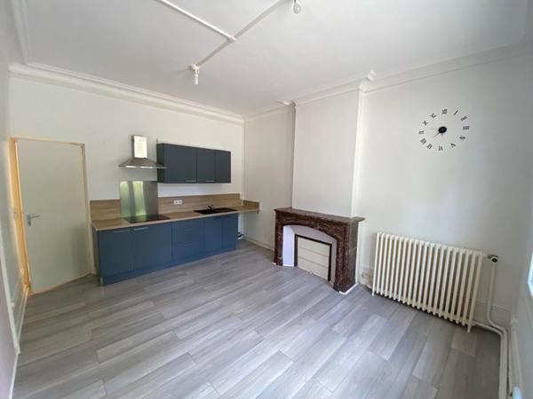Appartement 3 pièces à louer à Saint Quentin, secteur Rémicourt