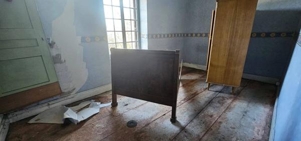 MAISON 150M2 SUR 1 000 M2 DE TERRAIN