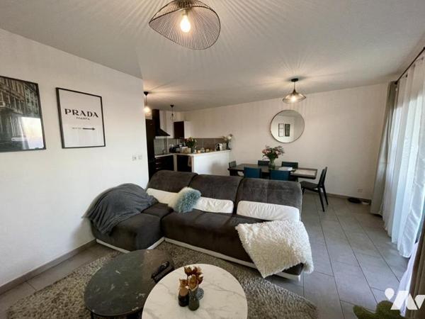 SAINT DENIS T3 BELLEPIERRE TERRASSE VUE MER