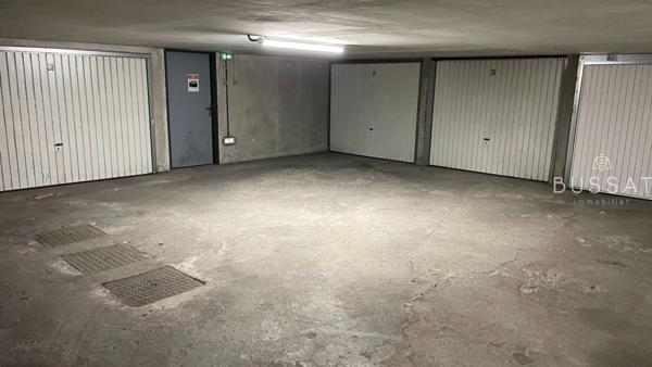 A vendre garage en sous-sol - Boulevard Yves Farge