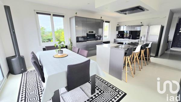 Maison à vendre 6 pièces 155 m² Lezoux