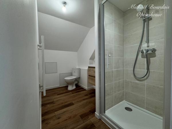 Maison rénovée avec 3 chambres dont une de plain-pied – Coulonge (72800)