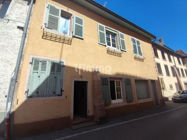 Soultz Haut-Rhin : immeuble à rénover au centre ville