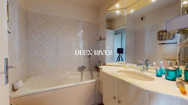 T4 - Traversant plein sud– 85 m² – 7ème et dernier étage avec vue exceptionnelle – Secteur Longchamp