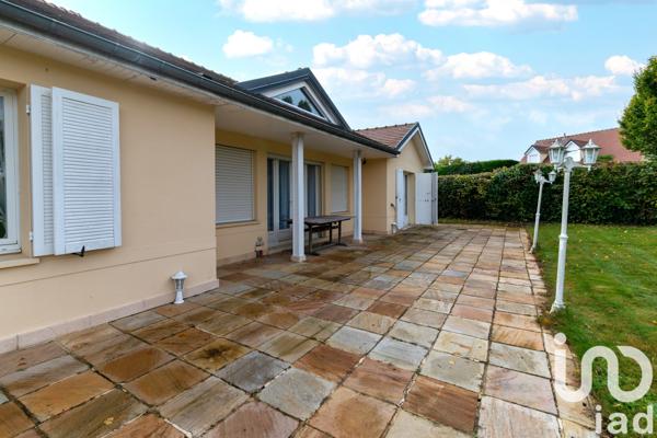 Maison à vendre 7 pièces 201 m² Bussy-Saint-Georges