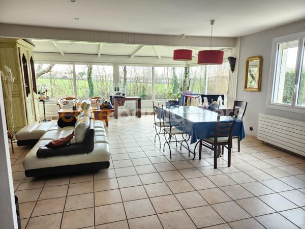 Vente Maison149 m² - 6 Pièces - LES HERBIERS (85500)
