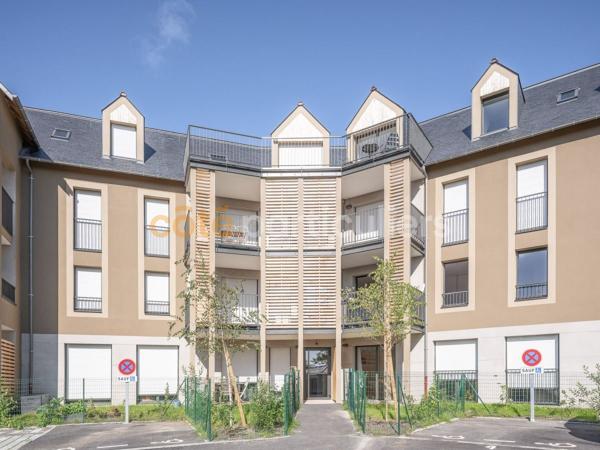 Vente
                Appartement62 m² - 3 Pièces -
                    CHATEAUNEUF D ILLE ET VILAINE (35430)
