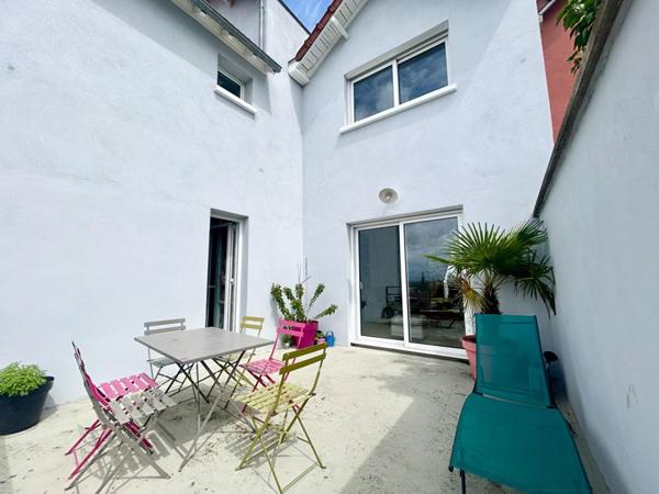 Maison Fontenay **quartier RIGOLLOTS** 2 terrasses 2 jardins