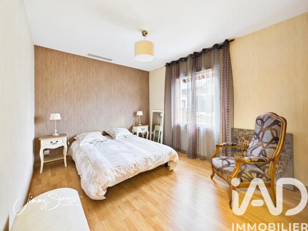 Maison à vendre 8 pièces 190 m² Chevry-Cossigny