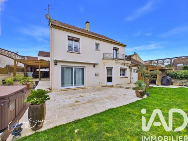 Maison à vendre 8 pièces 190 m² Chevry-Cossigny