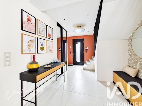 Maison à vendre 8 pièces 190 m² Chevry-Cossigny