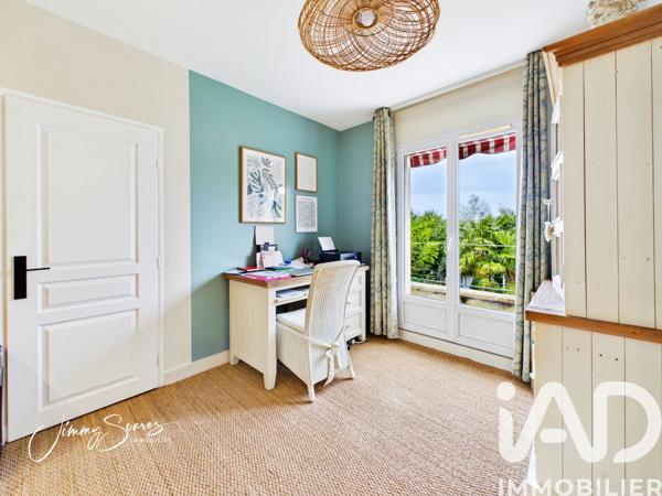 Maison à vendre 8 pièces 190 m² Chevry-Cossigny