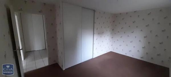 Appartement à louer 3 pièces 63.01m² Divion (62460)