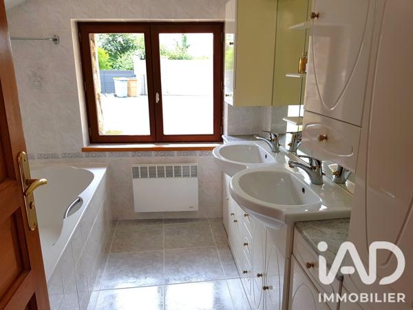 Maison à vendre 9 pièces 170 m² Lamballe-Armor