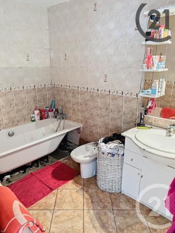 Maison à vendre  5 pièces - 93,19 m2 ESCOLIVES STE CAMILLE - 89