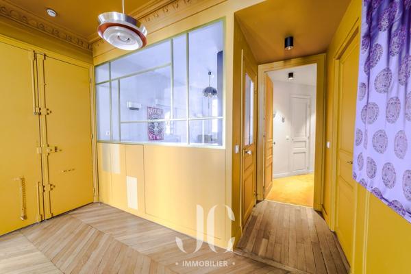 Paris - Appartement T5 Haussmannien - Quartier Montmartre