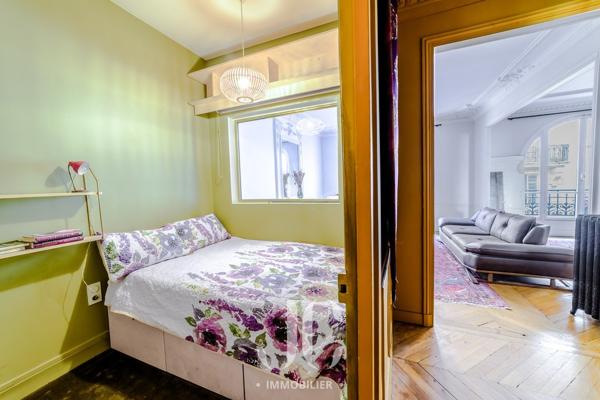 Paris - Appartement T5 Haussmannien - Quartier Montmartre