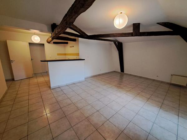 Appartement 2 pièce(s) 50.75 m2. Chauffage inclus dans le loyer charges inclus! , Castelfranc