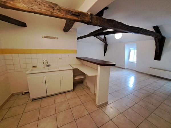 Appartement 2 pièce(s) 50.75 m2. Chauffage inclus dans le loyer charges inclus! , Castelfranc