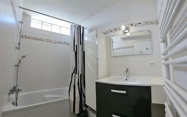 Appartement à louer    2 pièces • 43,54 m2 Nogent-sur-Marne