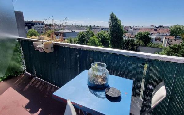 Appartement à louer    2 pièces • 43,54 m2 Nogent-sur-Marne