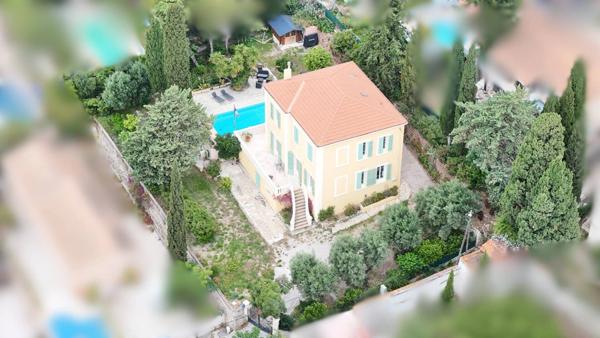 Vente Maison 6 pièces 154 m2 à La Seyne-sur-Mer
