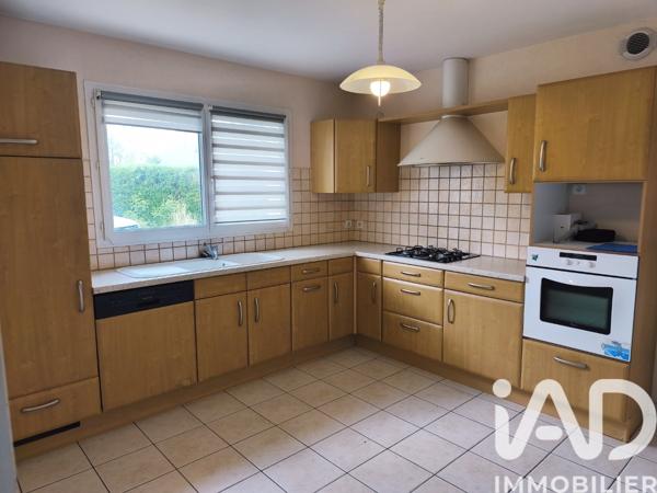 Maison à vendre 8 pièces 165,84 m² Mouen