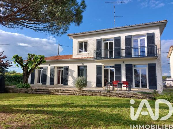Maison à vendre 9 pièces 204 m² Bergerac
