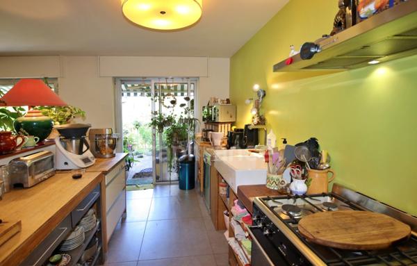 RARE À LA VENTE – Rez-de-jardin 3 chambres de 101 m², jardin 250 m², cave, garage, parking - Thonon Ouest (74200)