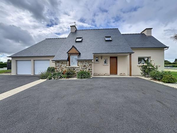 YFFINIAC - A vendre maison familiale, 4 ch, aux portes de la Baie de Saint-Brieuc