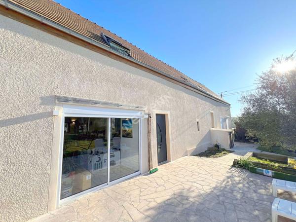 Grande longère RENOVEE, 5 chambres, 12 minutes de MARINES 7 pièce(s) 160 m2