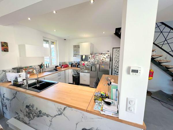 Grande longère RENOVEE, 5 chambres, 12 minutes de MARINES 7 pièce(s) 160 m2